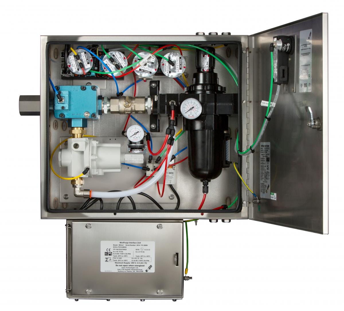 防爆正压与吹扫系统：保持设备内部安全的先进技术